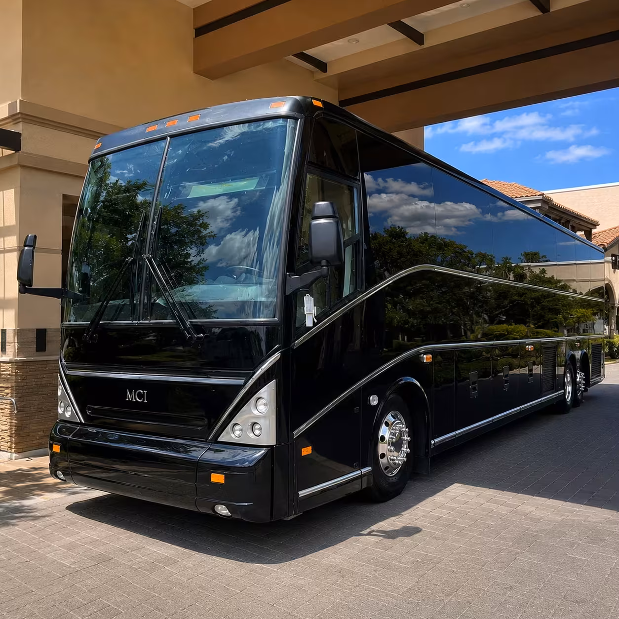 corporate event charter bus rentals in lakewood